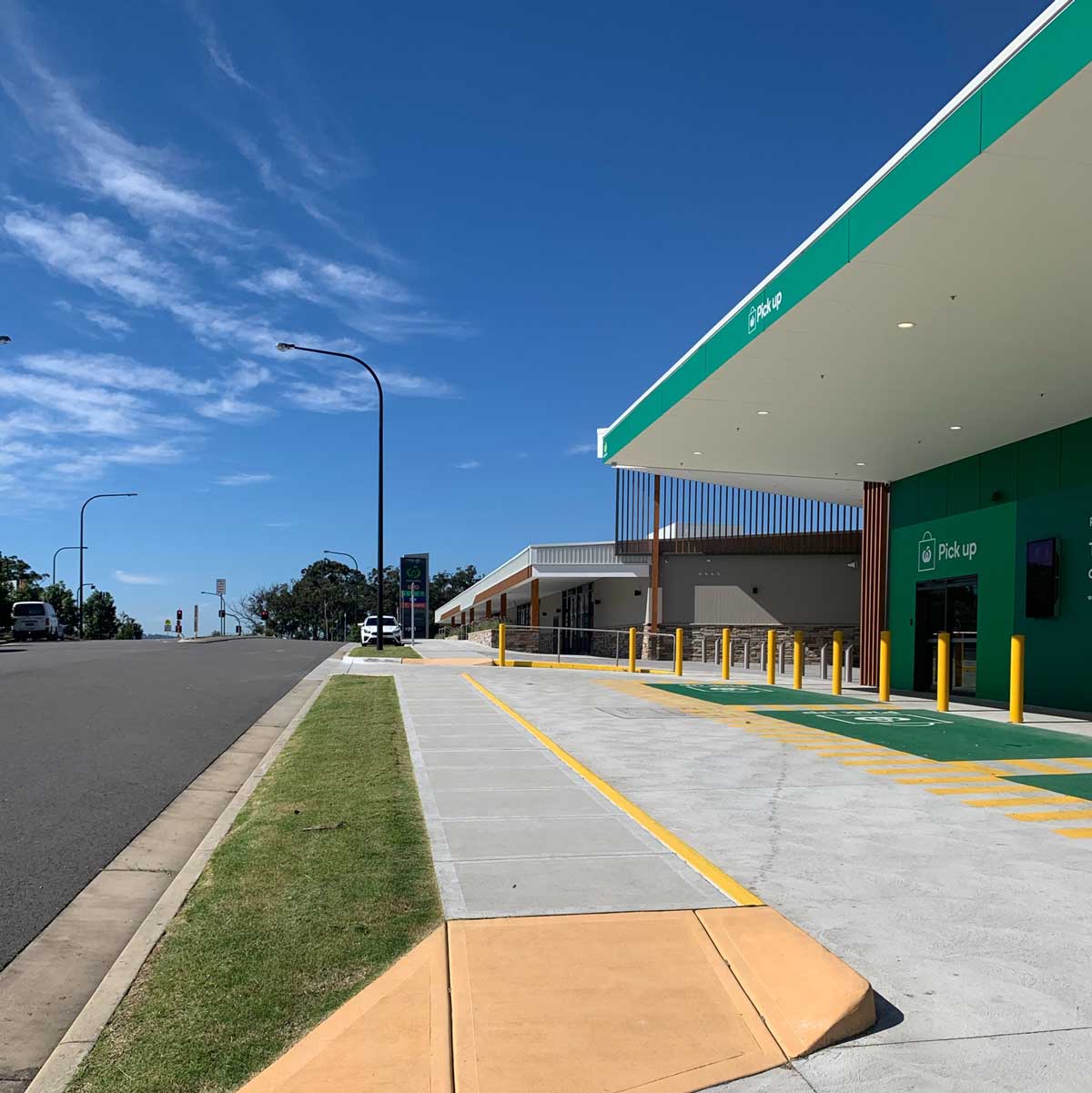 commercial-grounds-maintenance